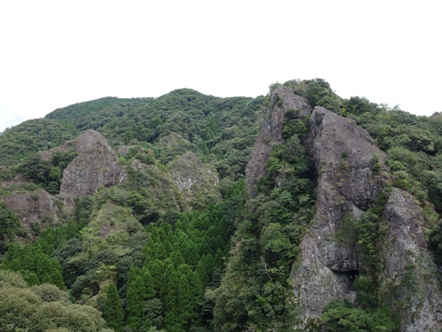岩峰